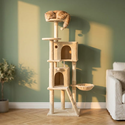 Arbre a chats beige avec escalier