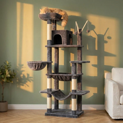 Grand arbre a chat maine coon